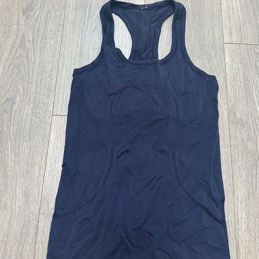 Lululemon Tank